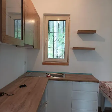 Casa de Férias Bujtinat Skenderi 2 *