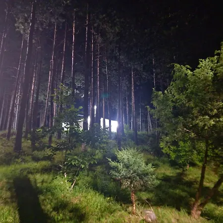 Bujtinat Skenderi 2 Feriehus