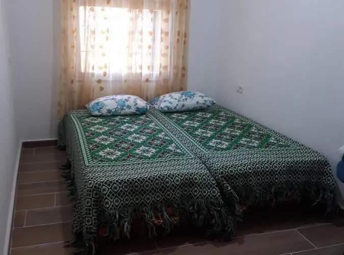 Bujtinat Skenderi 2